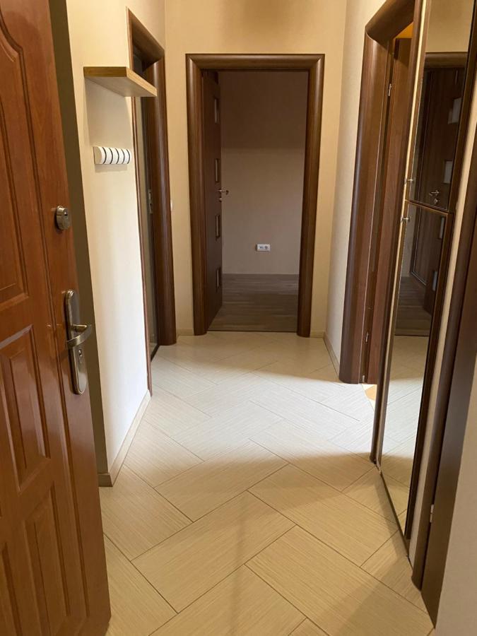 Platan Apartment *